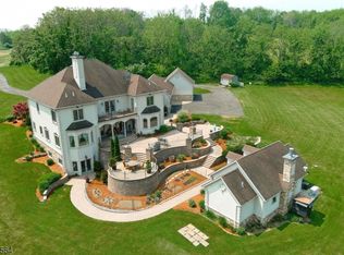 652 Route 94, Newton, NJ 07860