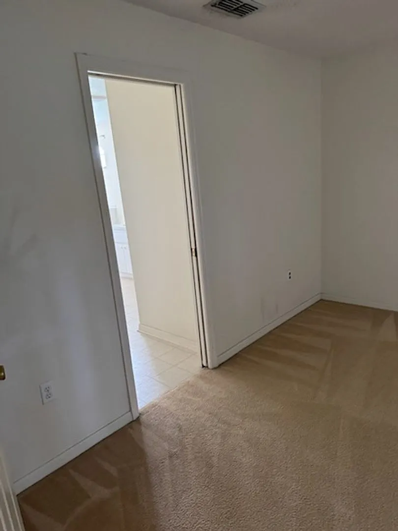 Highland Square Home — Photo 2