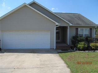 103 Johnia Ct, Thomasville, NC 27360