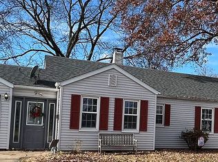 9 N 9th St, Mascoutah, IL