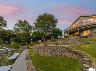 1564 Trumball Ter, Plattsmouth, NE 68048