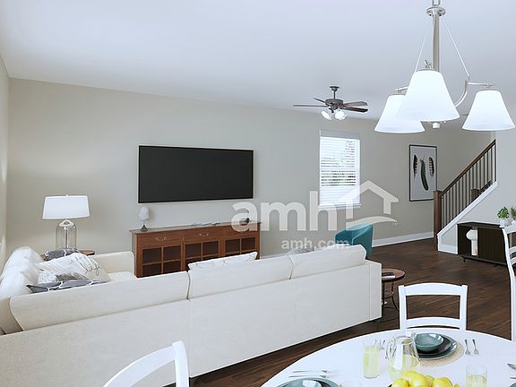 5th image of 4300 Longfellow Dr