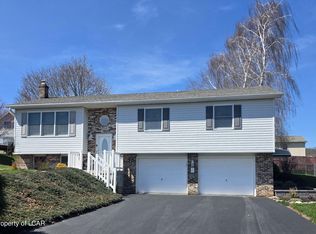 119 Applegate Ln, Drums, PA