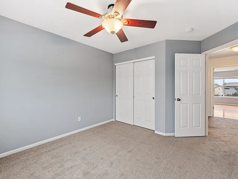 52801 Foxborough Ct — Photo 34