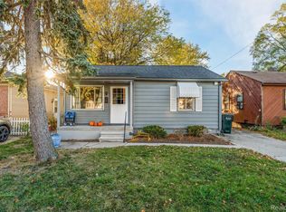 26035 Barrington St, Madison Heights, MI 48071