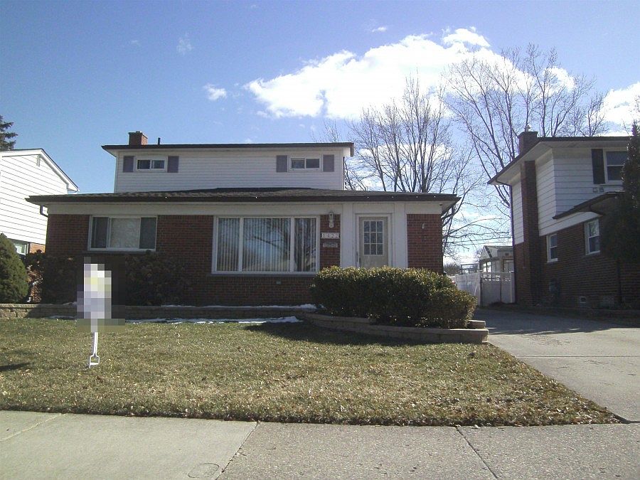 1st image of 1422 E Windemere Ave