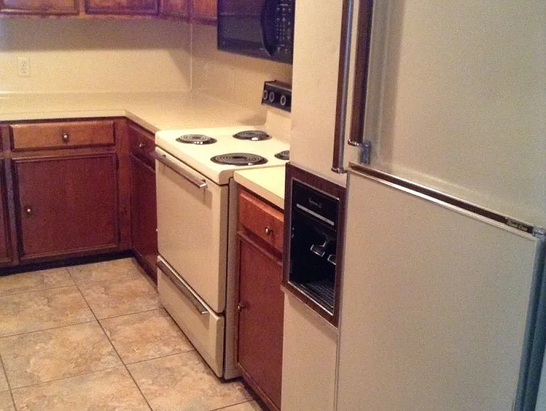 8262 Governor Dr — Photo 12