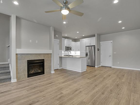 5th image of 10005 NE 133rd Ave