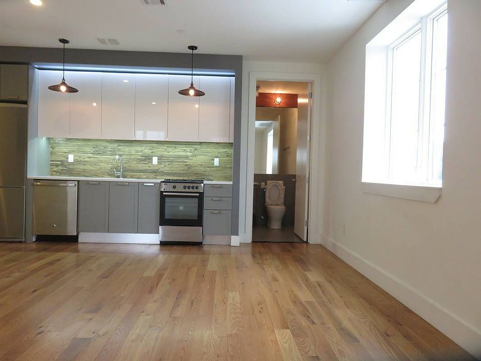 1st image of 869 Park Ave APT 5F