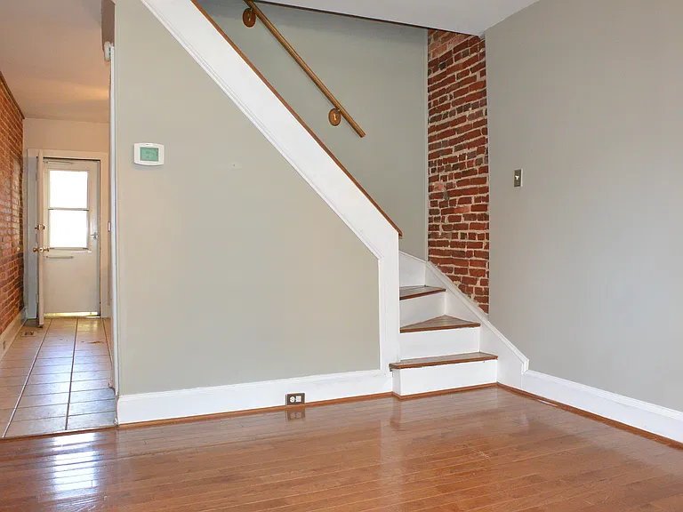 1430 Haubert St — Photo 5