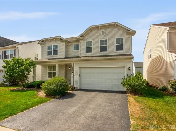 5734 Oak Ridge Way, Lisle, IL 60532