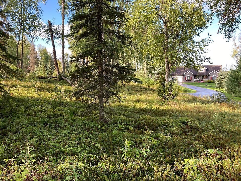 1st image of 1225 Chinook Dr