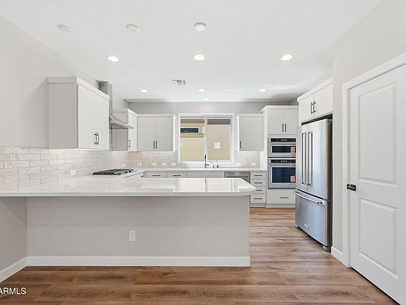 7th image of this home