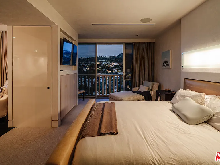 9255 Doheny Rd #2603 — Photo 16