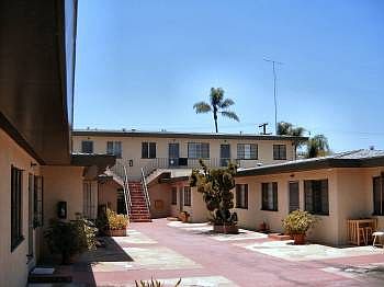 1st image of 3640 1/2 Park Blvd