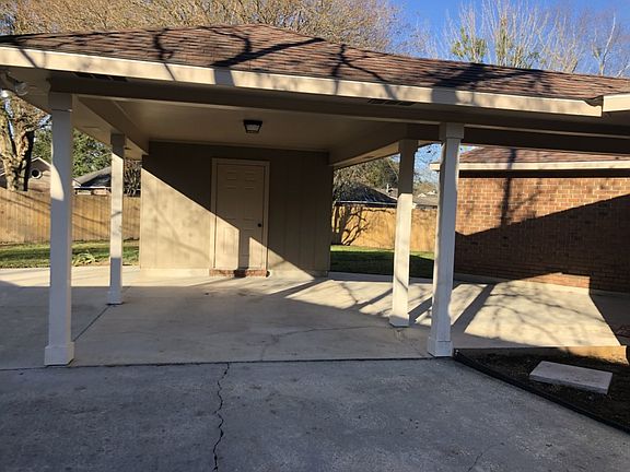 4th image of 18269 Autumn View Dr