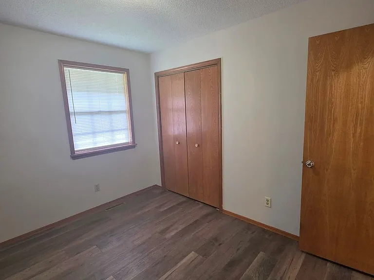 3228 W Village Ln — Photo 9