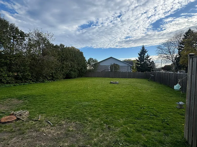 108 Ontario St — Photo 7