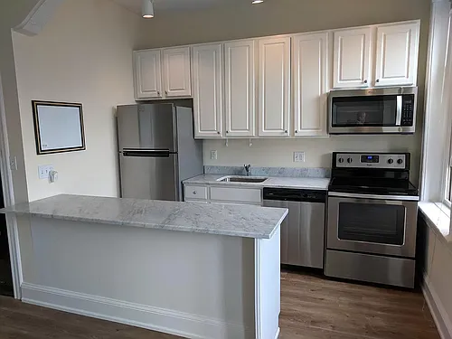 2314 18th St NW #3 Photo 1