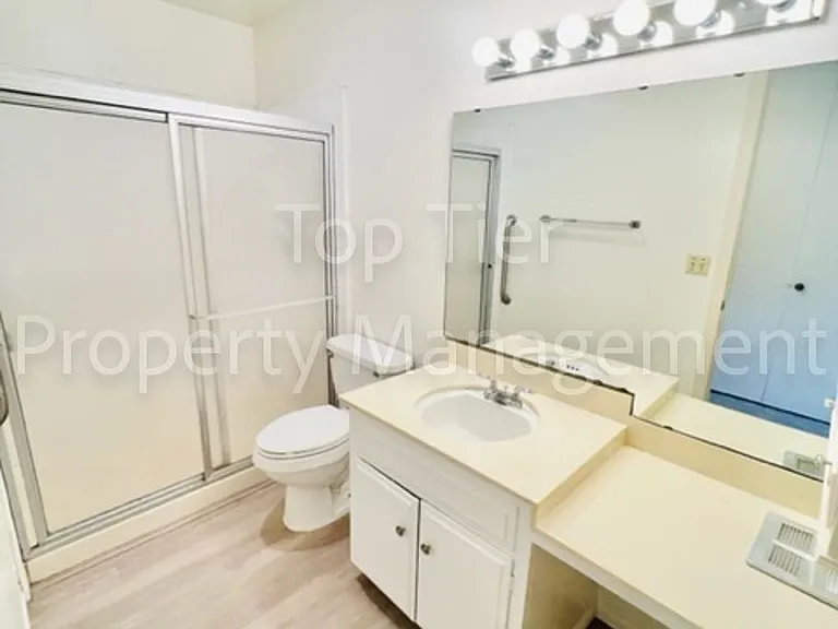3431 Park Blvd #407 — Photo 9