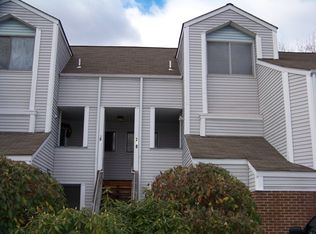 208 Michelle Ct, Newark, DE 19711