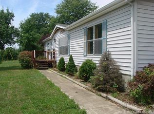 929 E County Line Rd, Underwood, IN 47177