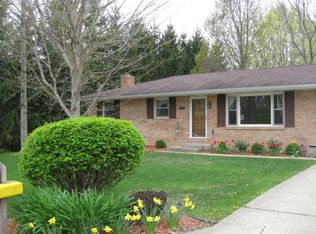 1424 Meadow Ln, Warsaw, IN