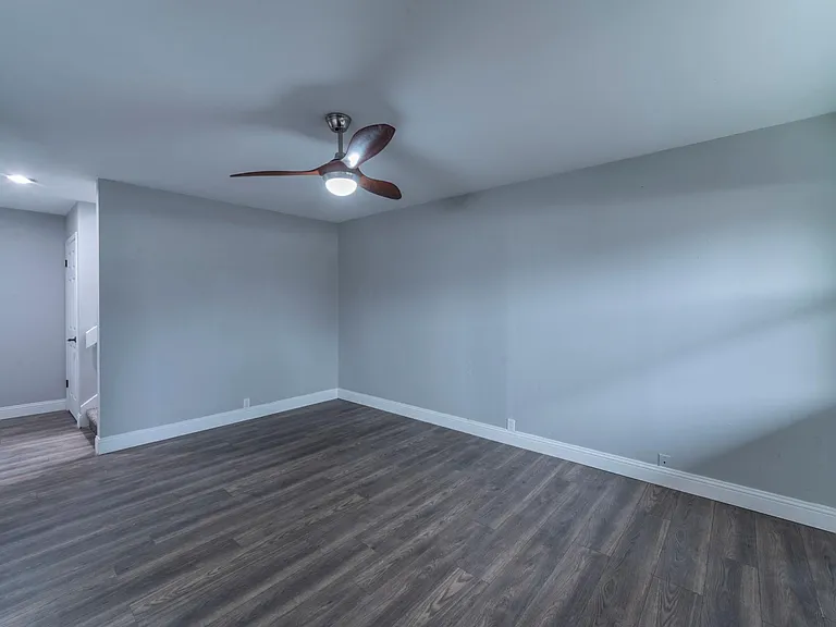 2717 Stonehaven Ct — Photo 7