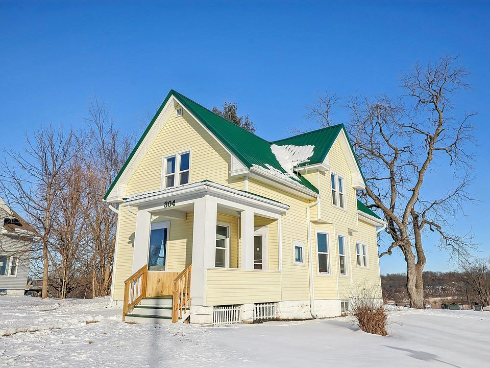 1st image of 304 N Main St