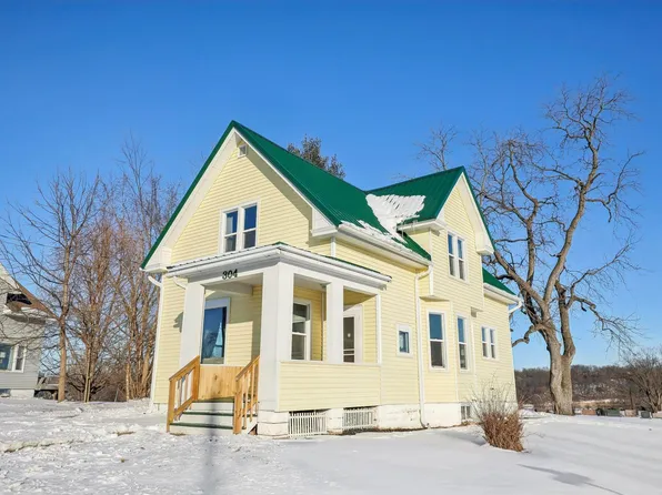 304 N Main St, Blanchardville, WI 53516