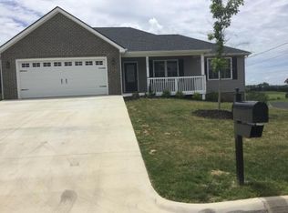 2350 Poplar Ridge Ct, Piney Flats, TN 37686