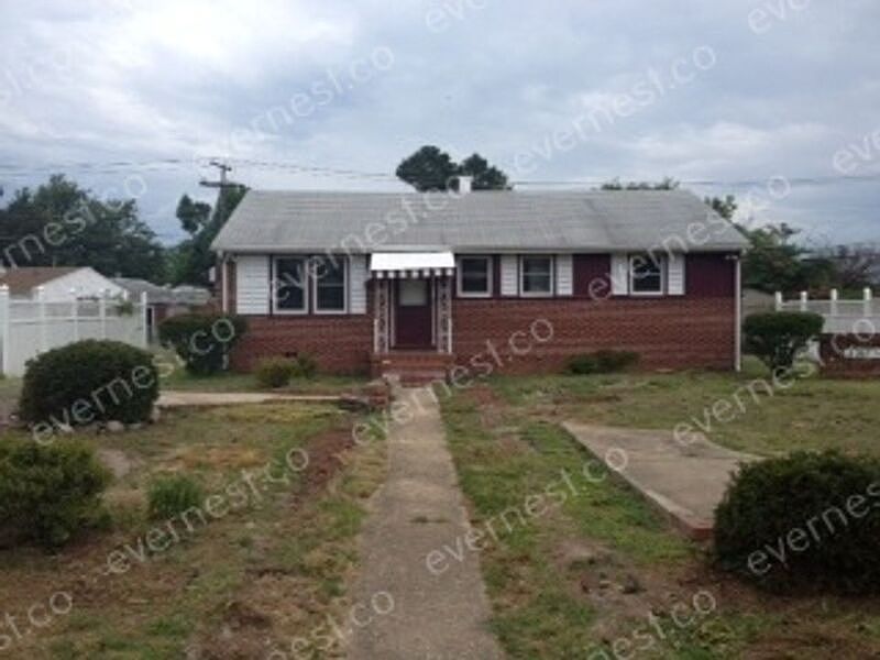 1st image of 1804 Carneal St