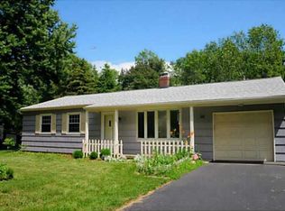 48 Colony Ln, Rochester, NY 14623