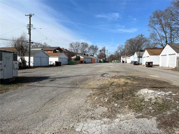 4929 Parker Ave #R, Saint Louis, MO 63139