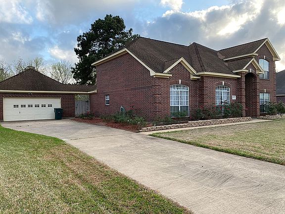 2nd image of 8055 Gleneagles Dr