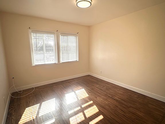 4th image of 340 Key Blvd #340