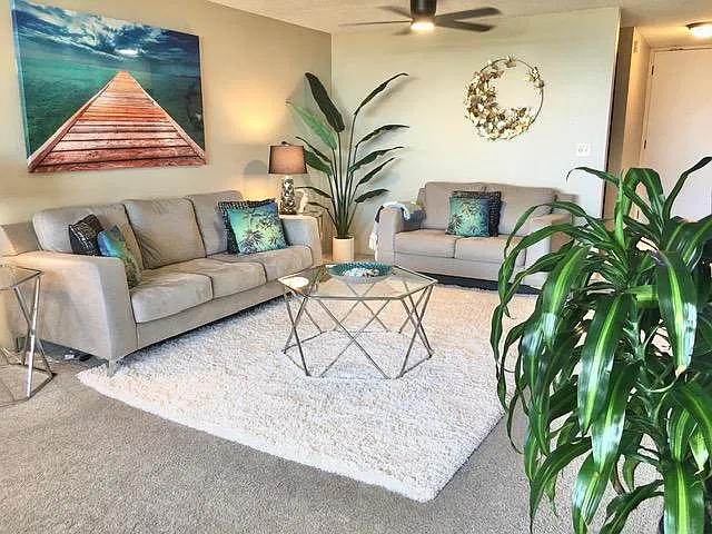 1600 Ala Moana Blvd #6