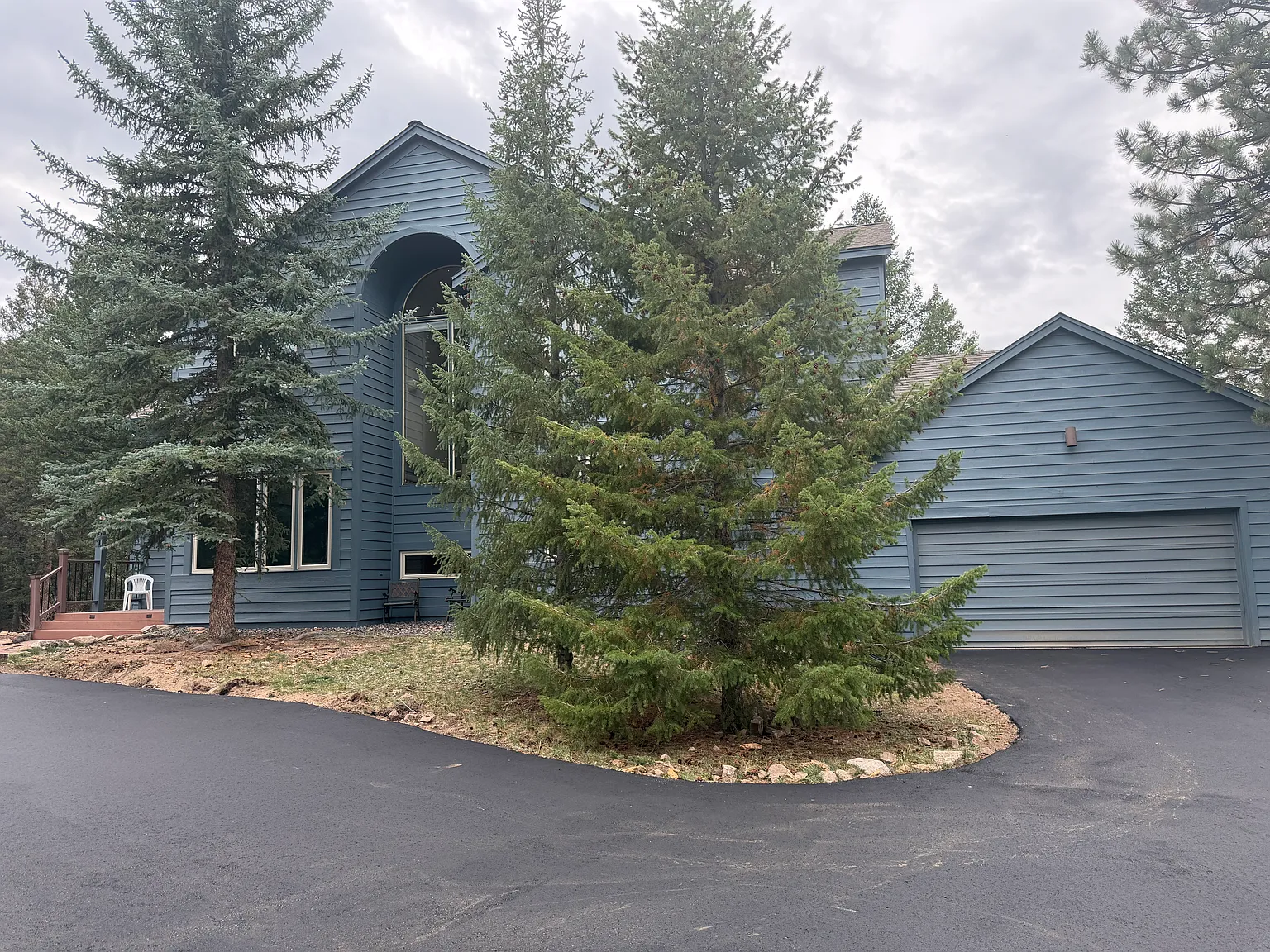 4 bed, 4804 sqft, $6,500 — Photo 3