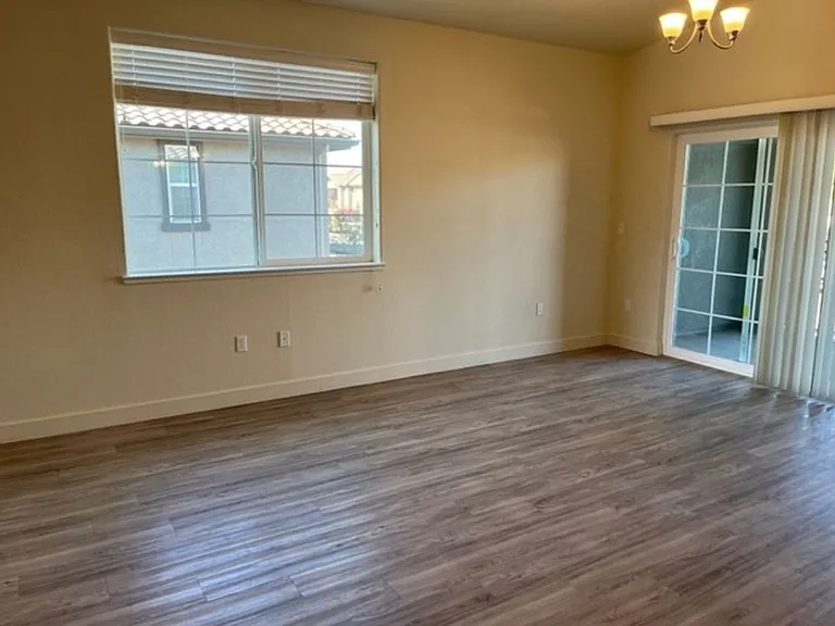 Luxe Ripon Apartments — Photo 94
