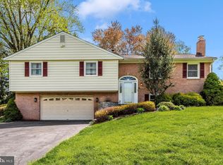 19605 Charline Manor Rd, Olney, MD 20832
