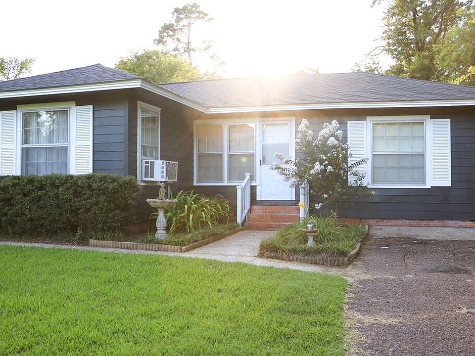1st image of 502 S Temple Dr