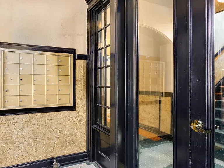1475 N Humboldt St #6 — Photo 17