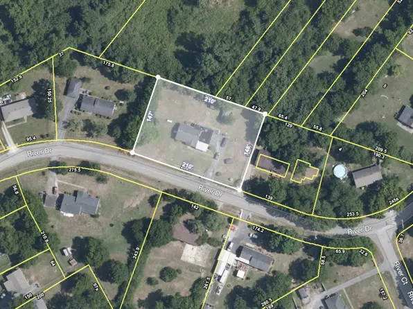 1705 River Dr, Nashville, TN 37218