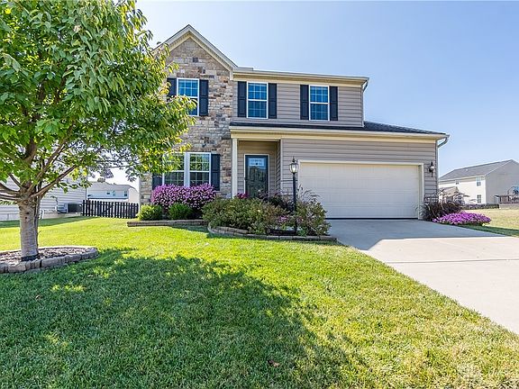 2nd image of 5106 Dayflower Dr