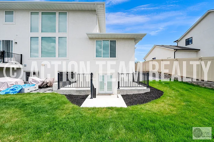 1 bed, 1.0 bath, 2100 sqft, $1,650 — Photo 2