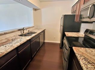 2028 Harbour Dr, Seabrook, TX 77586