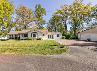 1205 McKinley St, Mascoutah, IL