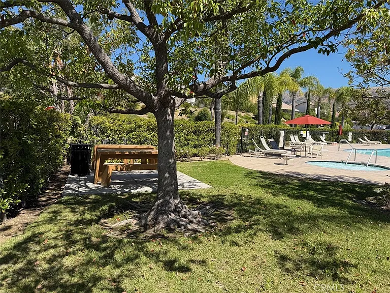 19823 Mariposa Pines Way — Photo 38