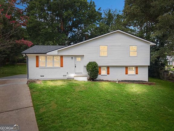 4th image of 8081 Picadilly Ct