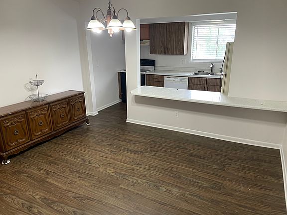 2nd image of 4003 Lara Ln #A